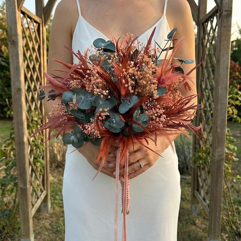 ramo-con-plumas-novia