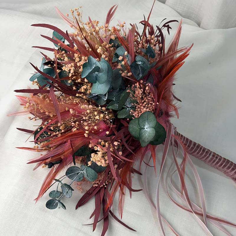 ramo-con-plumas-perfil